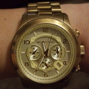MK watch